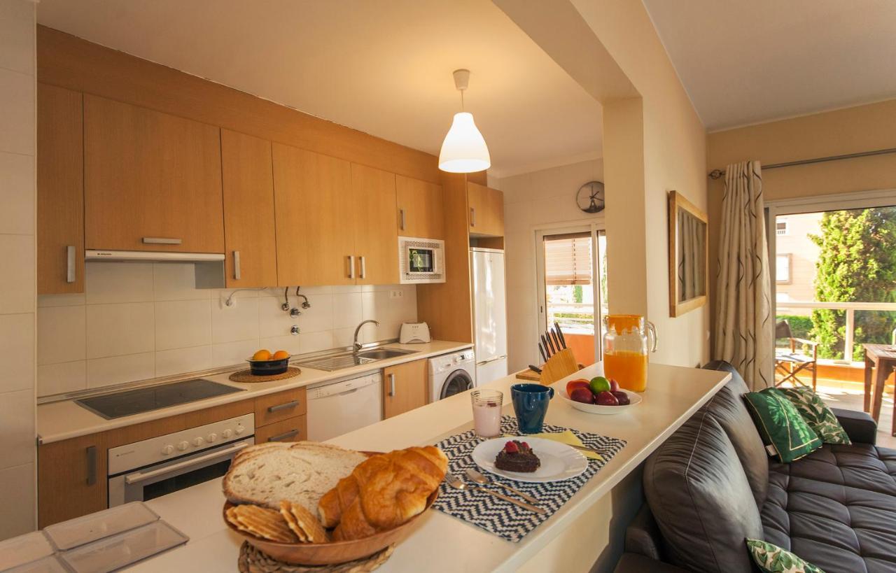 B02 - Fantastic Apartment With Pool Portimao